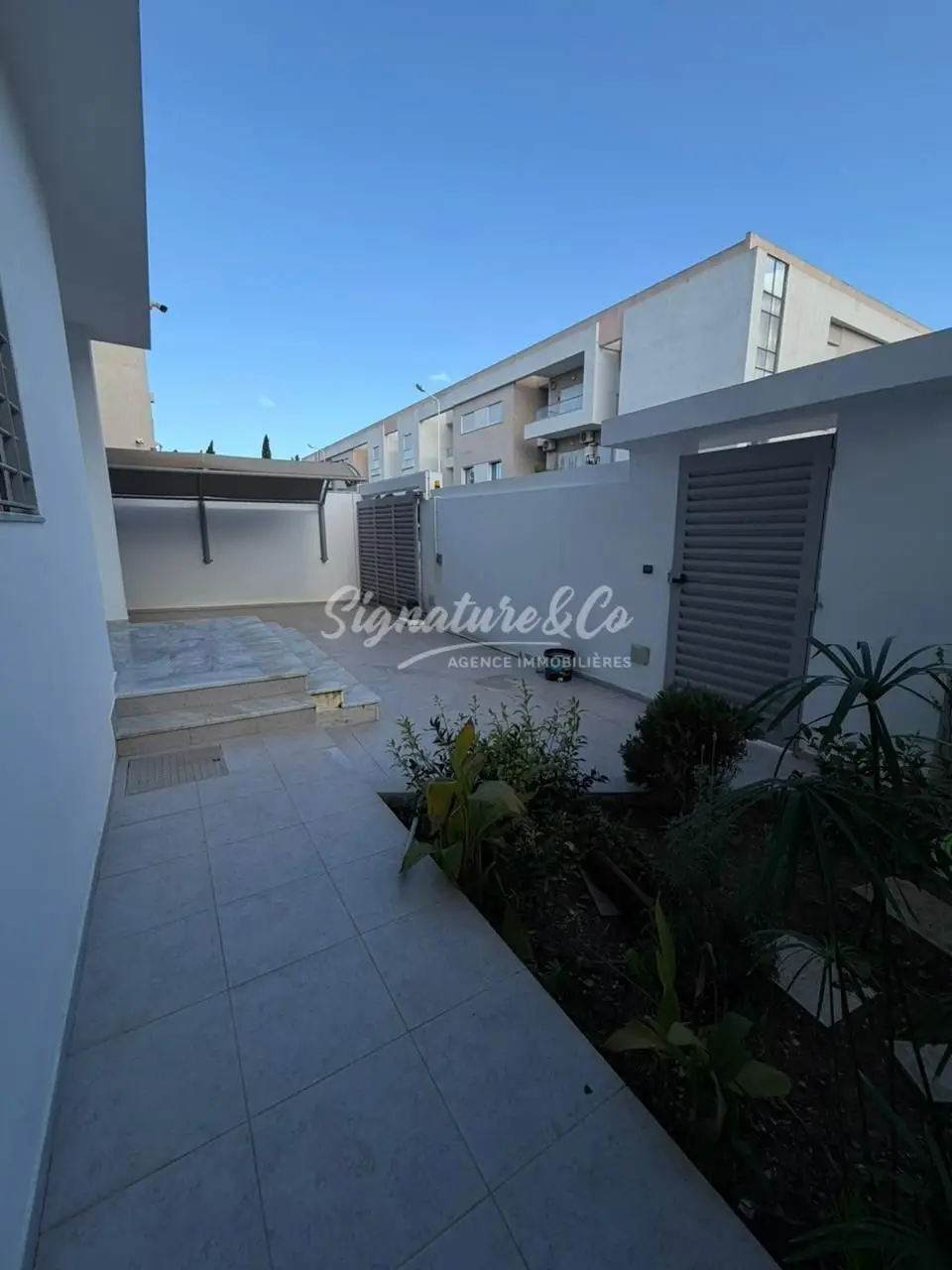 À Louer : Duplex S+2 à L'Aouina